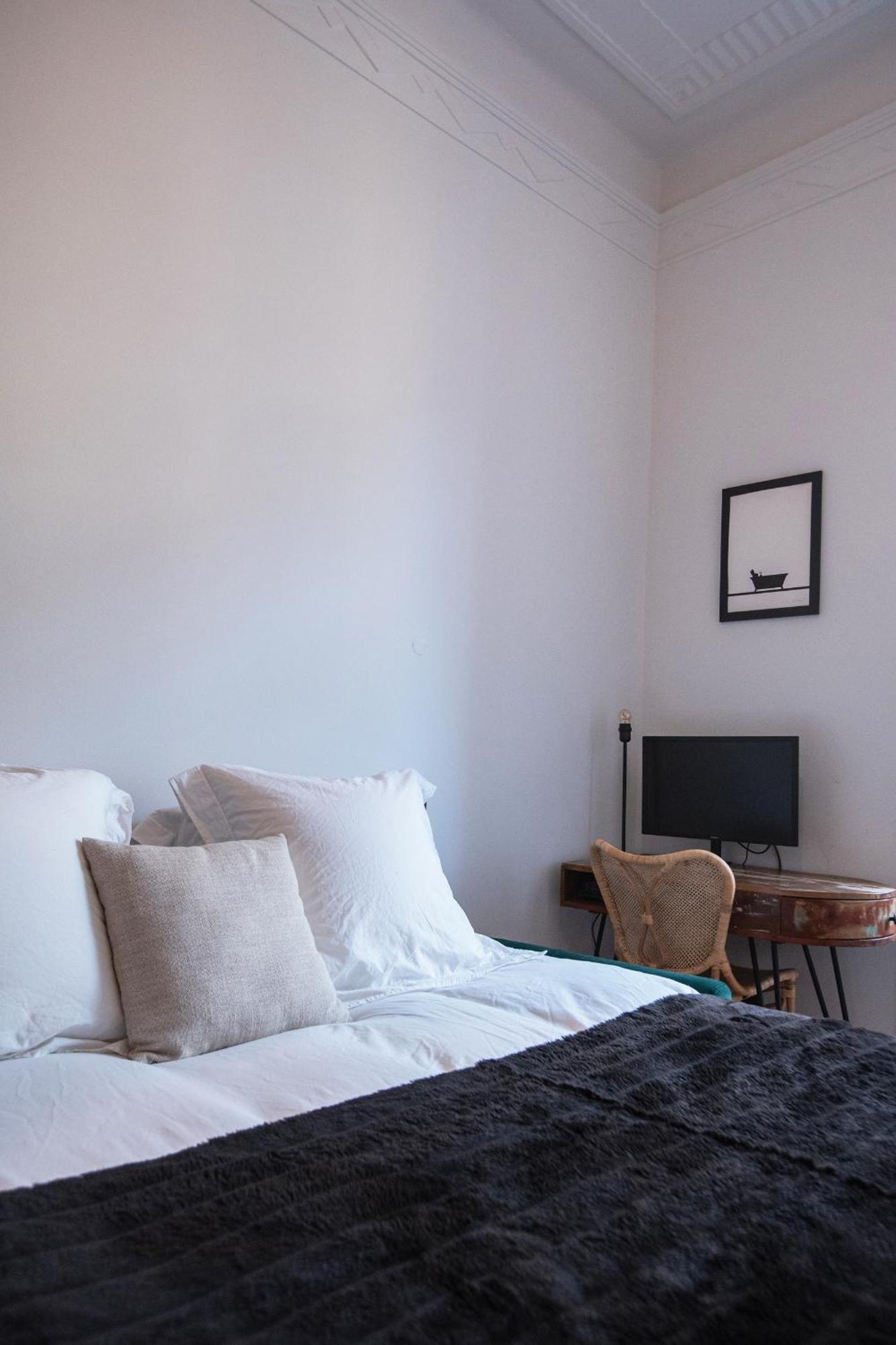 Modern And Luxurious In Apartamento