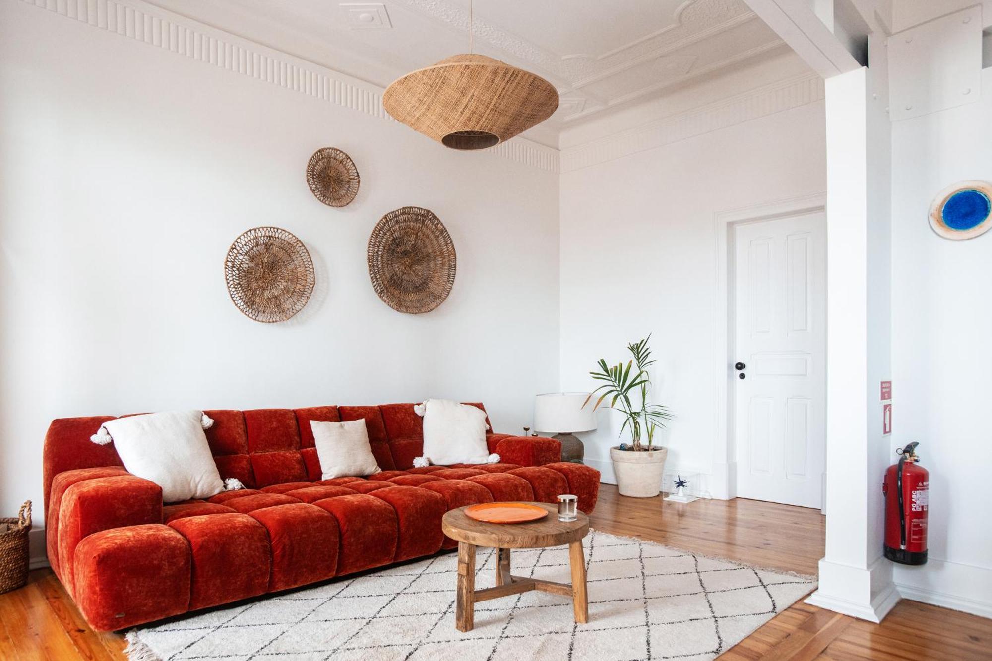 Modern And Luxurious In *